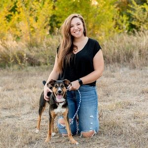 Meet your Posher, Andrea